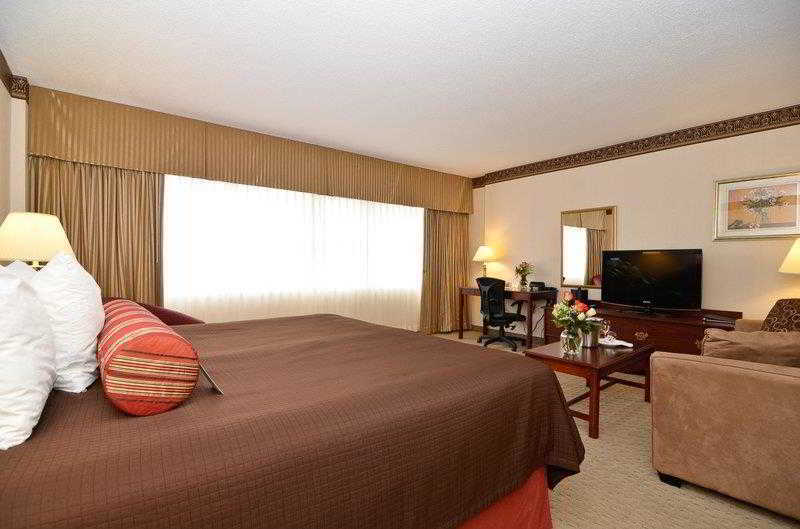 Best Western Terrace Inn Стая снимка