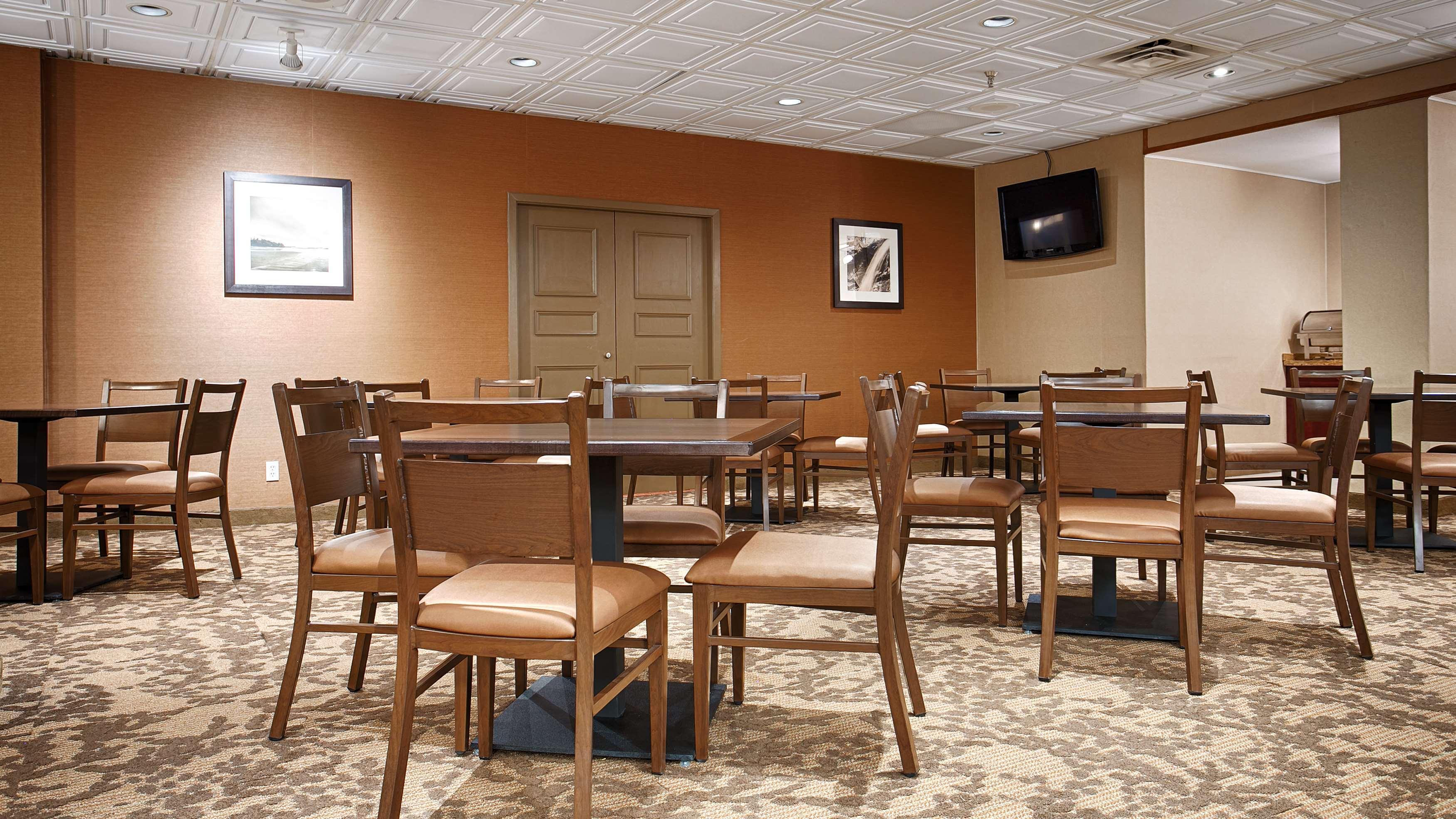 Best Western Terrace Inn Екстериор снимка