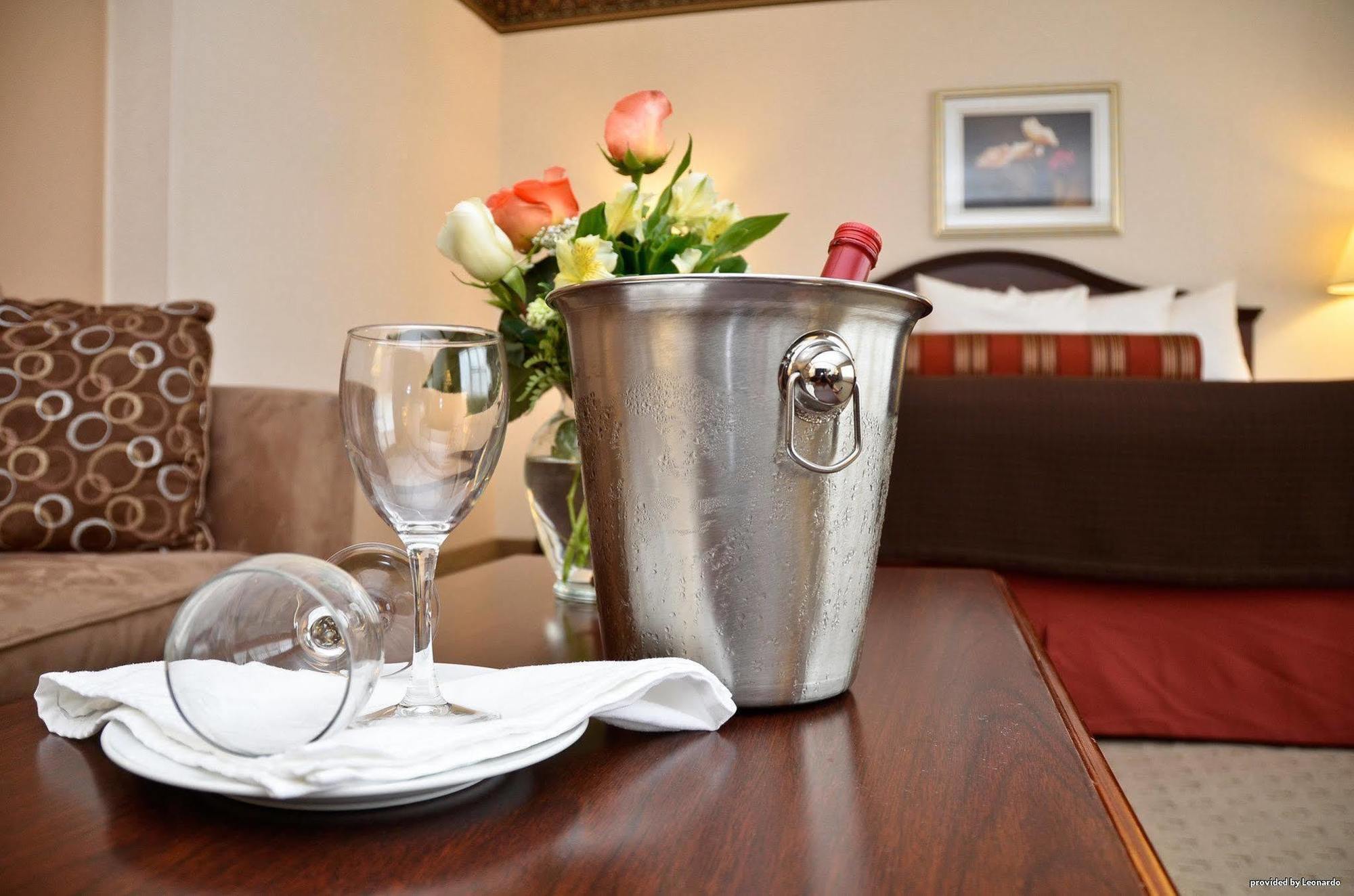 Best Western Terrace Inn Стая снимка