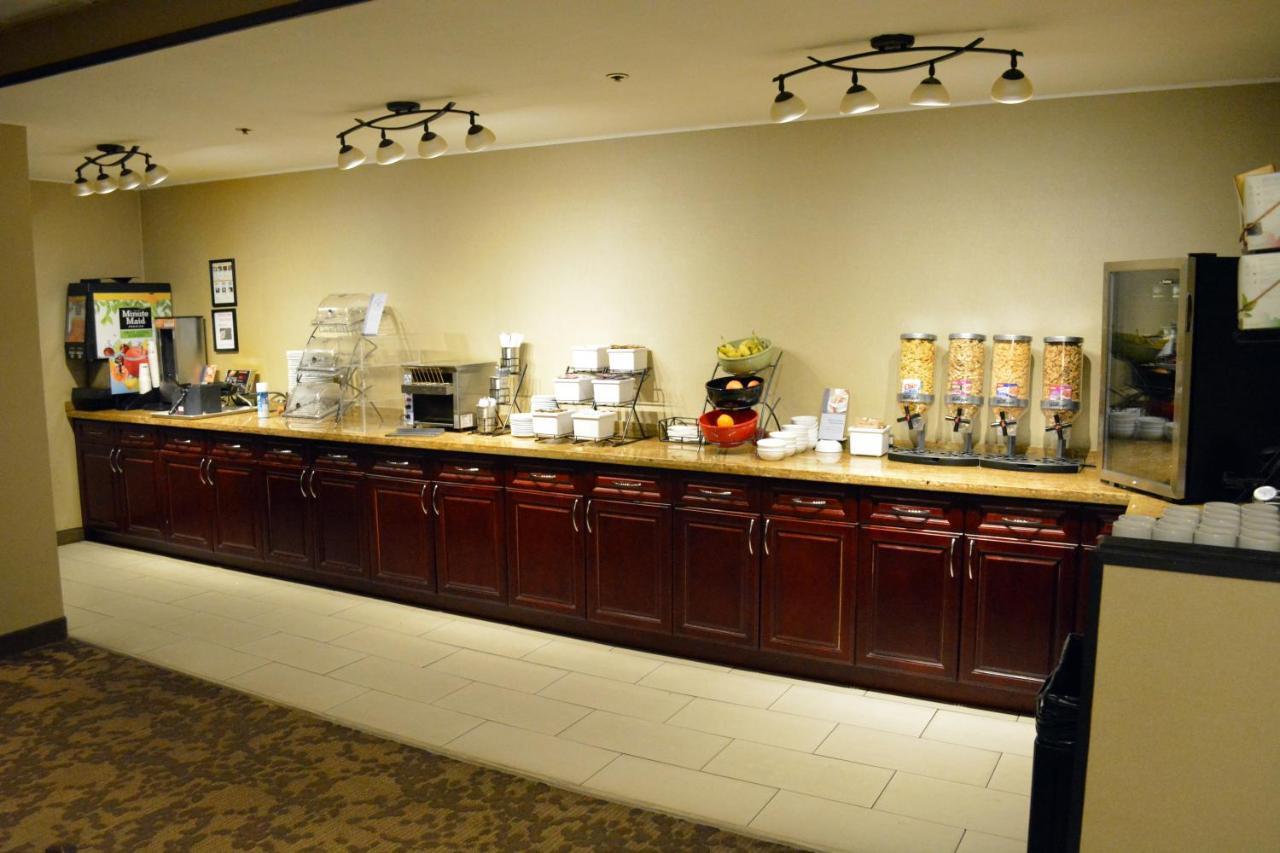 Best Western Terrace Inn Екстериор снимка